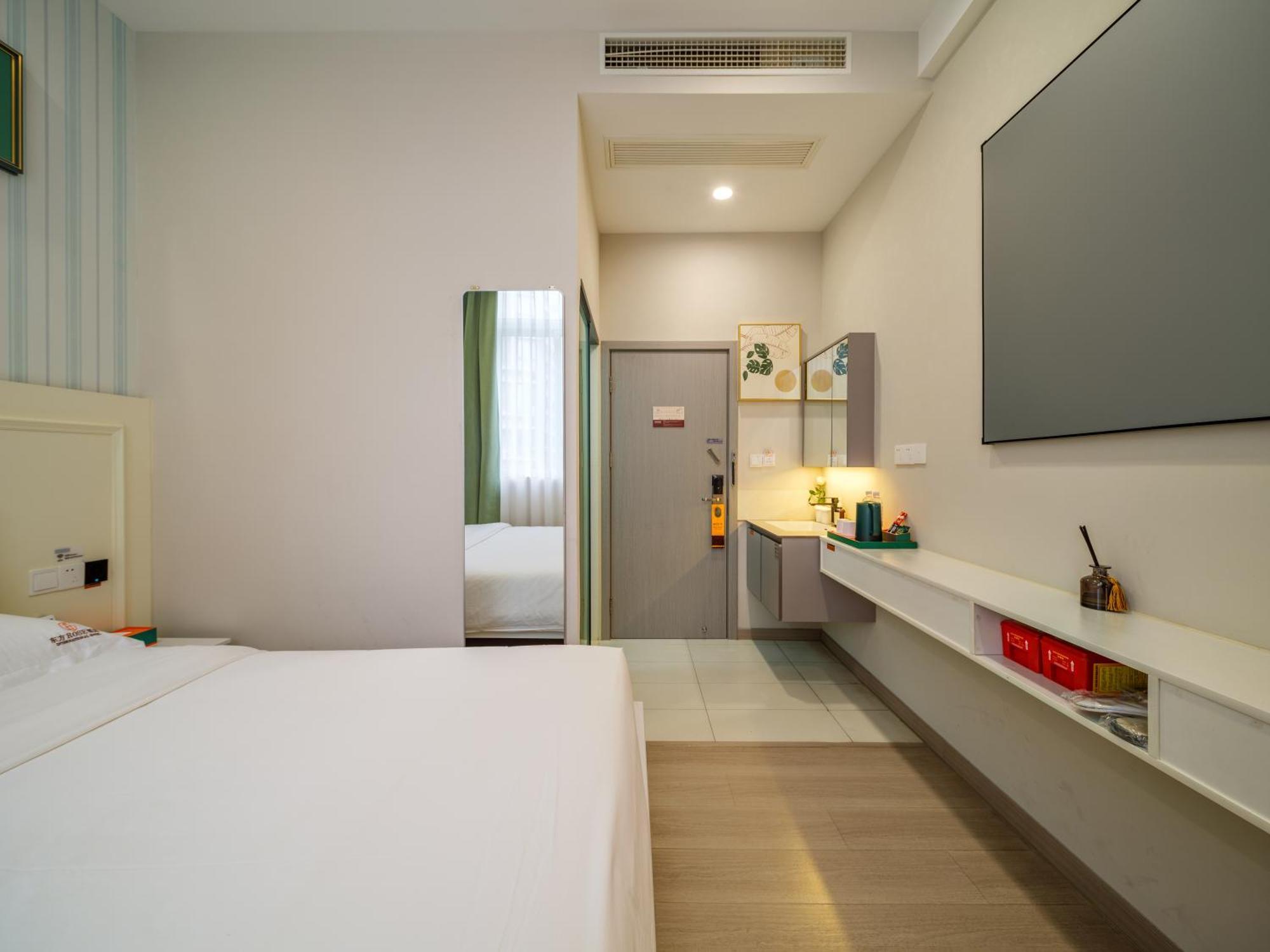 Orient Rose International Hotel Шанхай Екстериор снимка