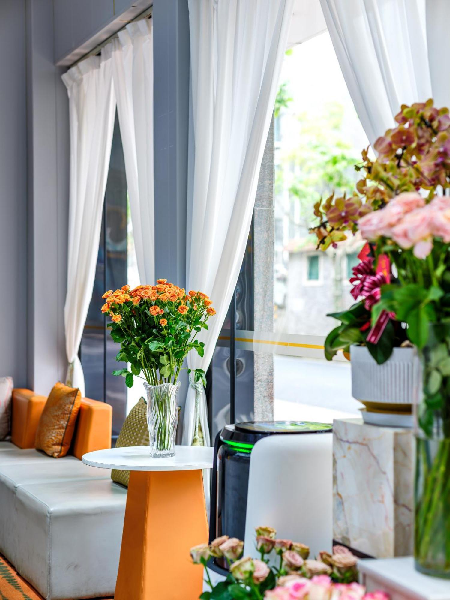 Orient Rose International Hotel Шанхай Екстериор снимка